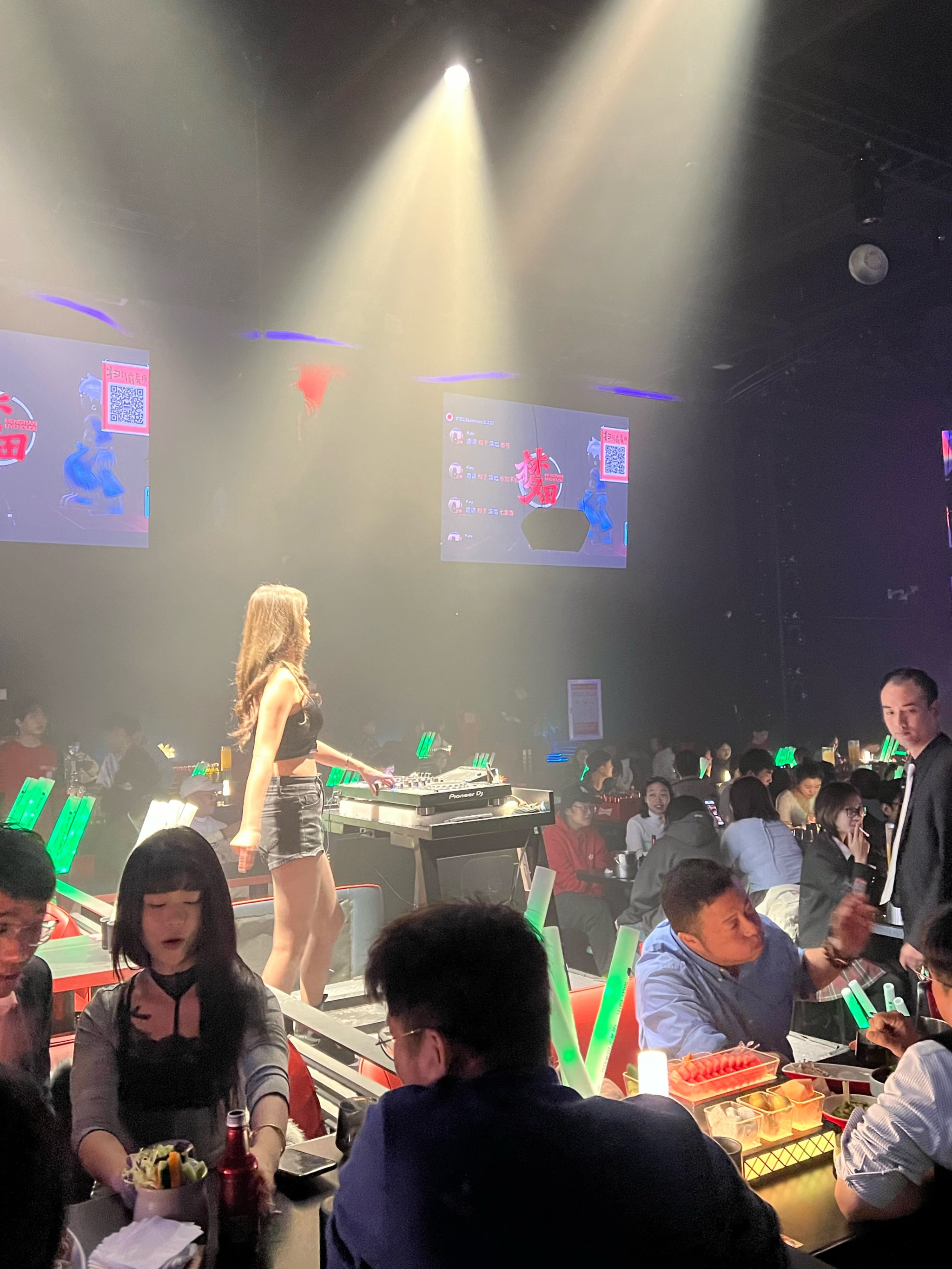 三亚商务ktv推荐中低端商务ktv精选-崖州区ktv预订